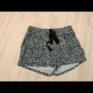 Lululemon spotted varsity short